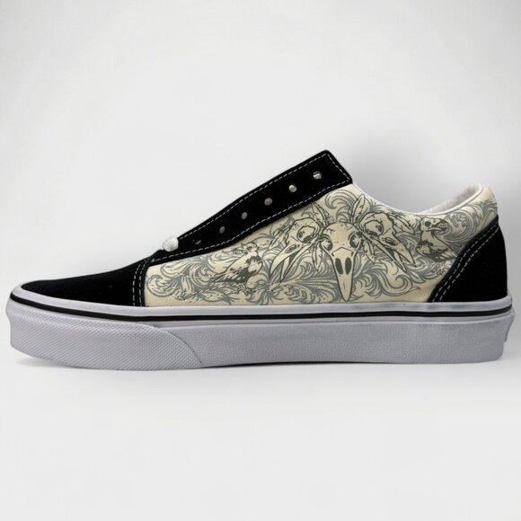 Vans Raven Skull Old Skool VN000D3HBMW Suede Black True White Size W7/M5.5 - Picture 3 of 11